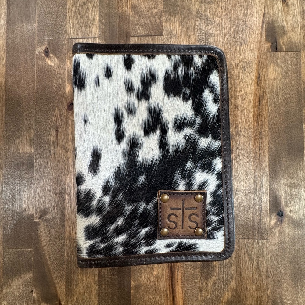 STS Cowhide Clutch